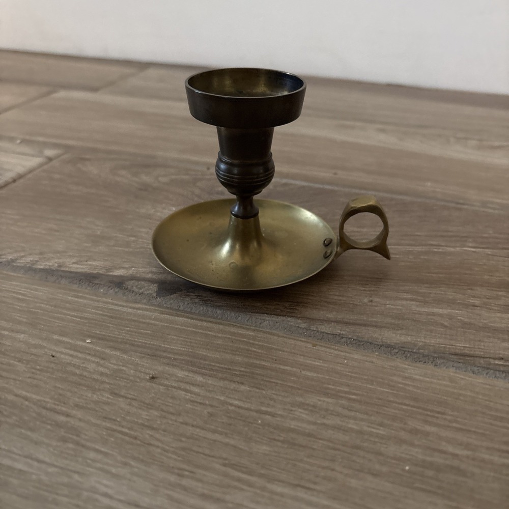 VTG Brass Chamberstick Candle Stick Holder w/Thumb Rest Large Made In Thailand
